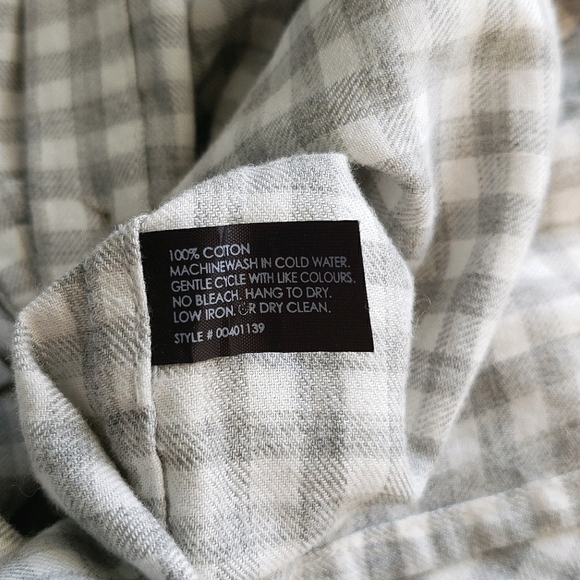 Club Monaco | Lola Shirt - Picture 9 of 9